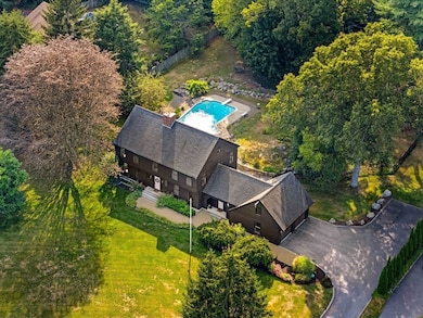 4 Buchan Rd, Andover, MA 01810 - photo 5