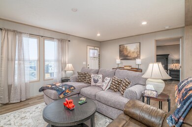 04 Living Room