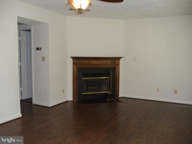 201 Eaton Ct, Stafford, VA 22554 - photo 7