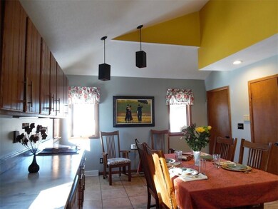 3912 Ridgewood Dr, Erie, PA 16506 - photo 7