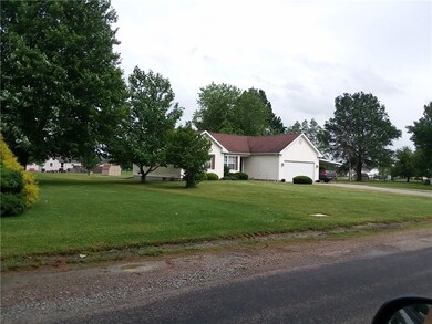 9948 N Briar Ln, Effingham, IL 62401 - photo 4