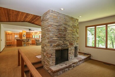 4603 Hwy 92, Rutland, WI 53521 - photo 7