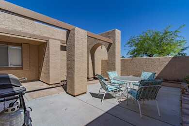 1765 W Los Araboles Cr - Chandler--5