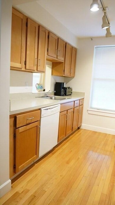 112 Library St, Chelsea, MA 02150 - photo 7