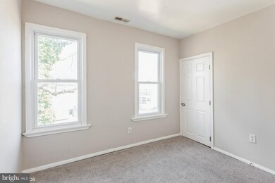 134 S Kossuth St, Baltimore, MD 21229 - photo 7