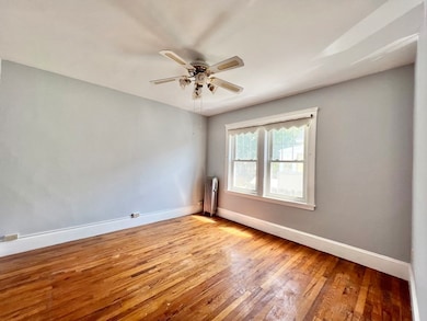 133 Fayette St unit 1, Watertown, MA 02472 - photo 4