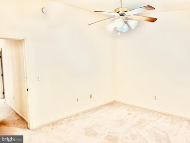 1825 Vincenza Dr unit F, Sykesville, MD 21784 - photo 5