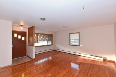 1027 Flossmoor Ave, Waukegan, IL 60085 - photo 7