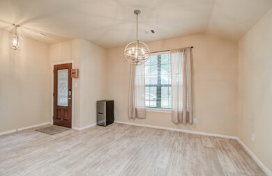 5225 Bailey Ln, Alvin, TX 77511 - photo 7