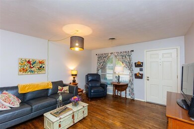 1817 Linden Dr, Denton, TX 76201 - photo 4