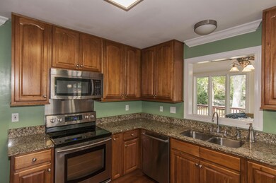 Stainless/granite