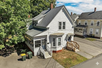 32 Summer St, Laconia, NH 03246 - photo 2