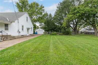 1524 Lakeview Ave, Lorain, OH 44053 - photo 3