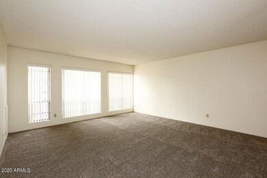 Great Room (6)