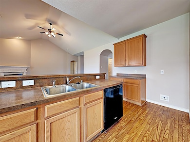 2604 Clubhouse Dr, Denton, TX 76210 - photo 3