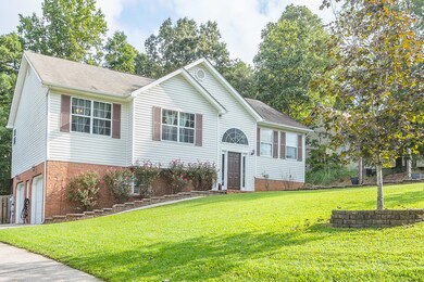 142 Dalewood Cir HD 30707-2