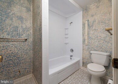 8455 Heatherwold Dr, Laurel, MD 20723 - photo 4