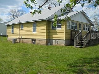1155 Riley hse 6