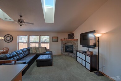 20708 Tango Creek Ave, Bend, OR 97701 - photo 6