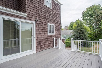 27 Commonwealth Ave, Barrington, RI 02806 - photo 7