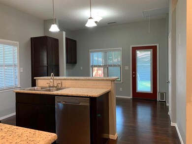 1011 W Bond St, Denison, TX 75020 - photo 6