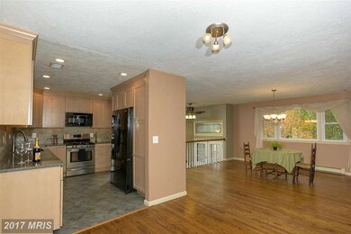 1011 Saint Margarets Dr, Annapolis, MD 21409 - photo 5