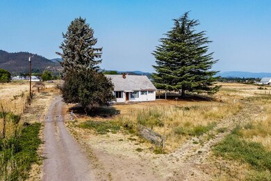 5358 S Pacific Hwy-2