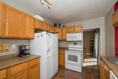 1232 Cherry St, Grand Forks, ND 58201 - photo 4