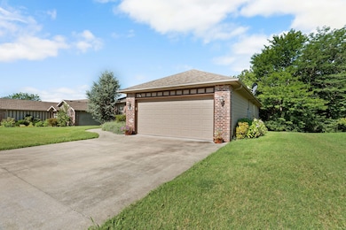 440 Hill Billy Ln, Hollister, MO 65672 - photo 3