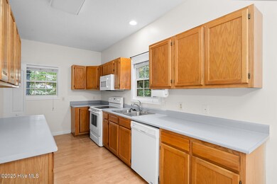 309 Buggy Dr W, Carthage, NC 28327 - photo 6