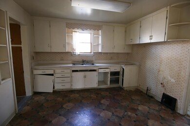Kitchen V1