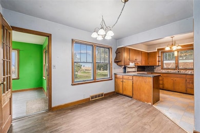 1495 Hickory Ave, New Sharon, IA 50207 - photo 6