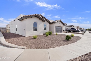 13650 Bradford St, Horizon City, TX 79928 - photo 3