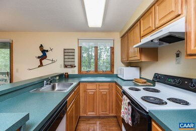 402 3 Ridges, Wintergreen Resort, VA 22967 - photo 6