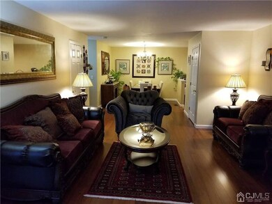 304 Vasser Dr, Piscataway, NJ 08854 - photo 3