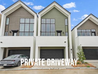 1220 Highland Row Ln, Houston, TX 77091 - photo 4