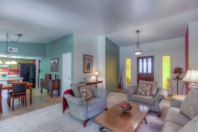 Living Room (3)