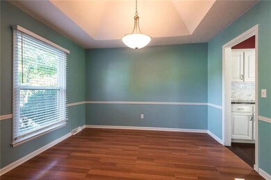 7802 Westgate Dr, Shawnee, KS 66216 - photo 7