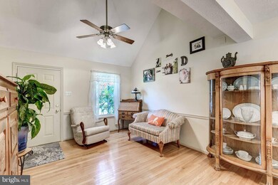 1697 Brimfield Cir, Sykesville, MD 21784 - photo 5