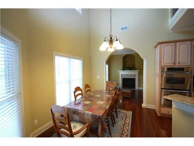 Eat-in kitchen!