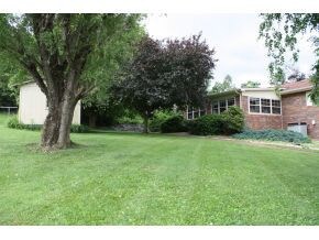 204 W 4th Ave, Watauga, TN 37694 - photo 3