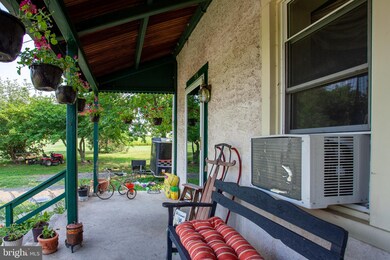 10 Evergreen Ln, Boyertown, PA 19512 - photo 6