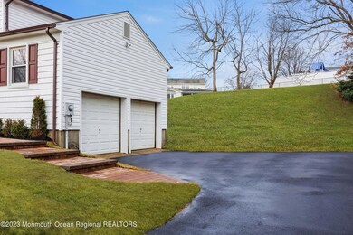 24 Fireside Rd, Red Bank, NJ 07701 - photo 5