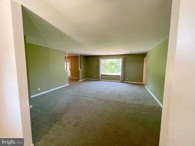 281 Fairview Rd, Luray, VA 22835 - photo 4