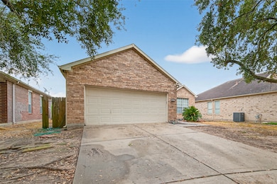 907 Morley Park Ln, Spring, TX 77373 - photo 2