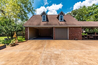 1914 E Winding Way Dr, Friendswood, TX 77546 - photo 5