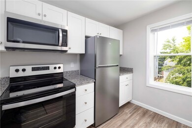 121 Tell St unit 3F, Providence, RI 02909 - photo 2