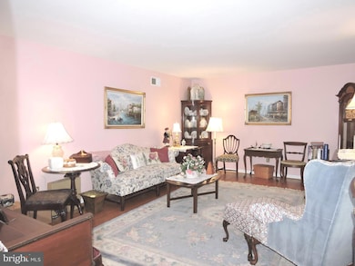 2758 Greene Ln, Baldwin, MD 21013 - photo 3