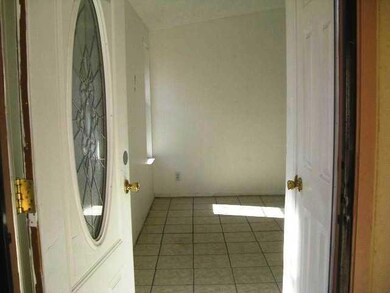 1070 Green Lilac Cir, El Paso, TX 79915 - photo 3