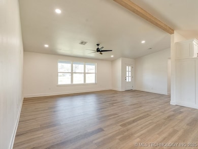 1100 S Broadway Ave, Ada, OK 74820 - photo 4